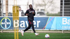 Boniface torna ad allenarsi dopo un lungo infortunio per lo sprint finale (X Bayer Leverkusen) direttacalciomercato.com