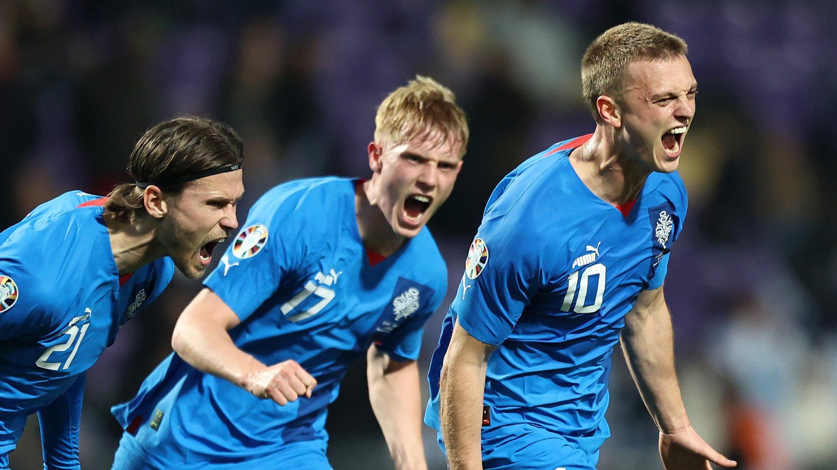 Albert Gudmundsson esulta dopo la tripletta in Israele 1-4 Islanda, playoff EURO 2024 (X UEFA EURO 2024) direttacalciomercato.com