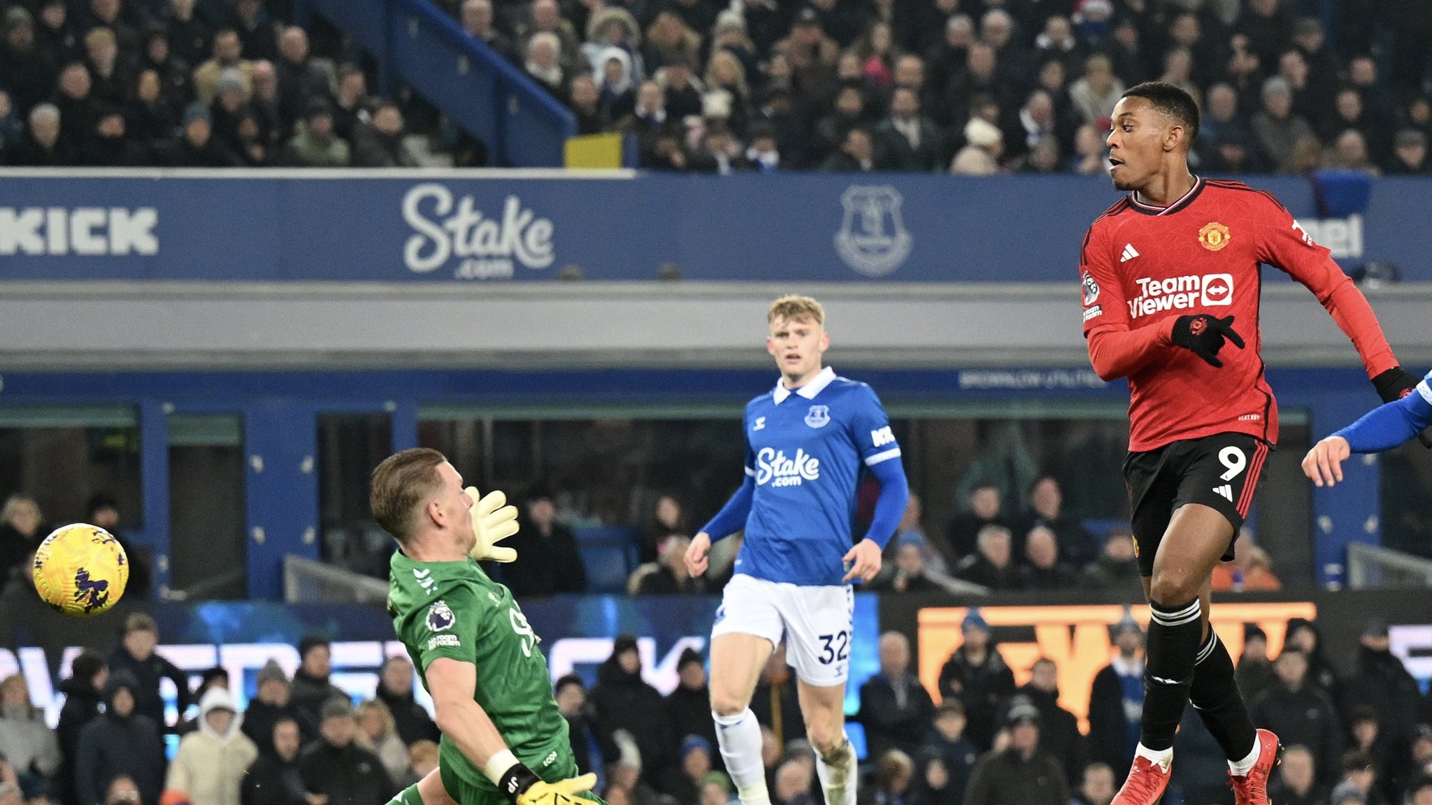 Martial 