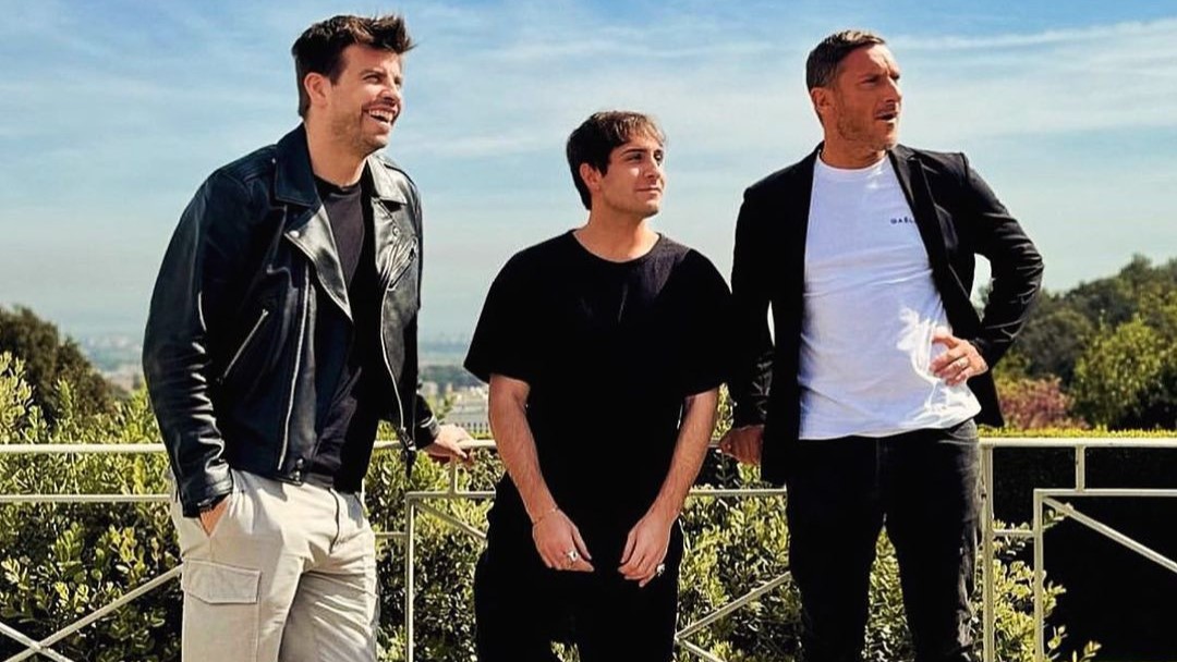 Gerard Piqué, Blur e Francesco Totti