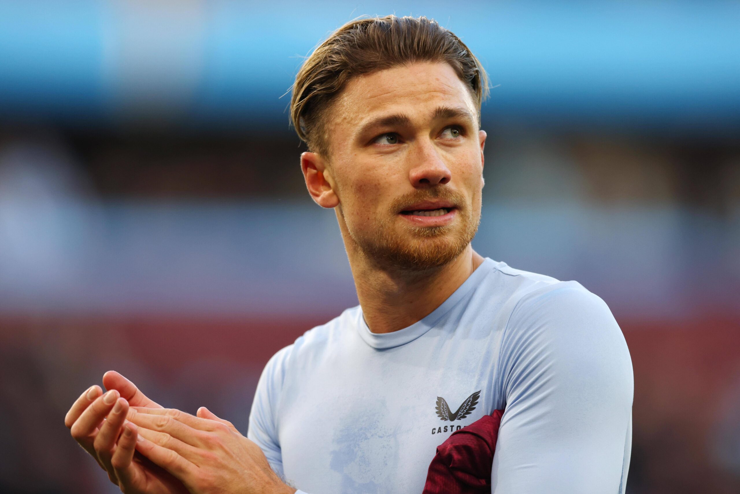Matty Cash, laterale dell'Aston Villa (IMAGO) direttacalciomercato.com