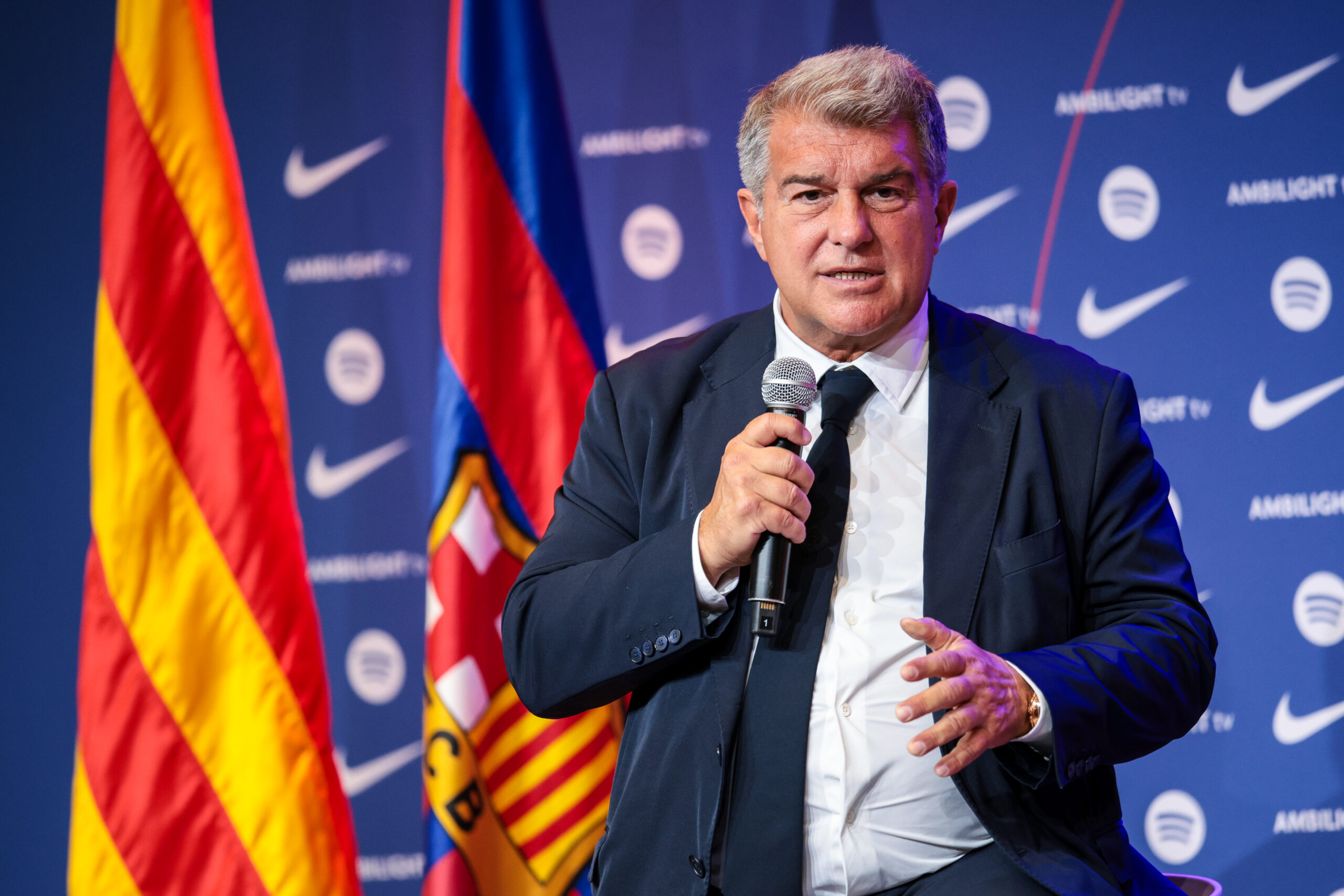 Barcellona, il presidente Laporta punge la lega spagnola: "Vogliono attaccare i nostri interessi"