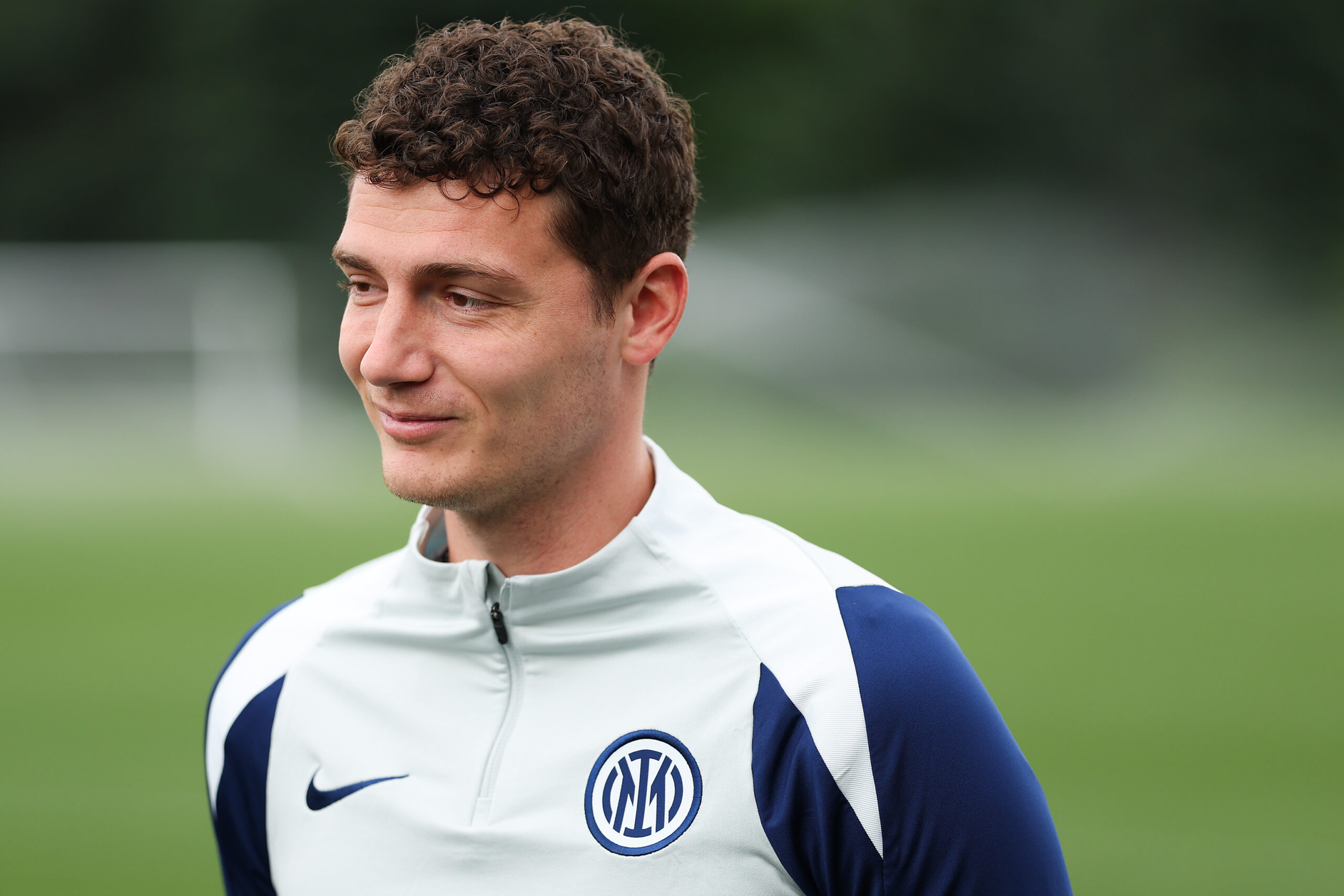 Inter, Pavard non è incedibile: con la giusta offerta può partire